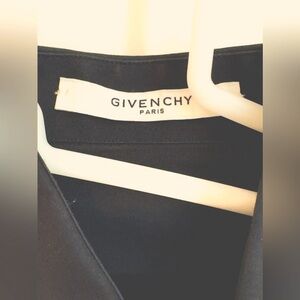 GIVENCHY MEN’S BUTTON UP DRESS SHIRT / SIZE 15.5 US / 39 EU / BNLC